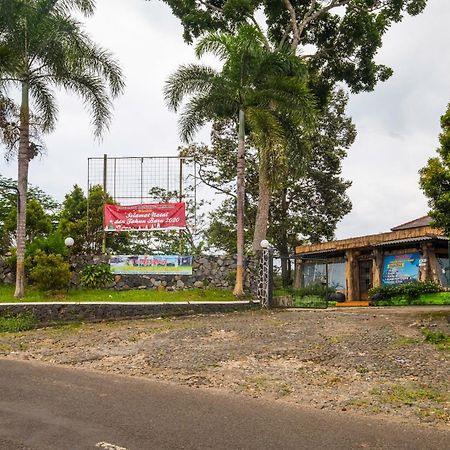 Oyo 2278 Cikidang Hunting Resort Sukabumi Eksteriør billede